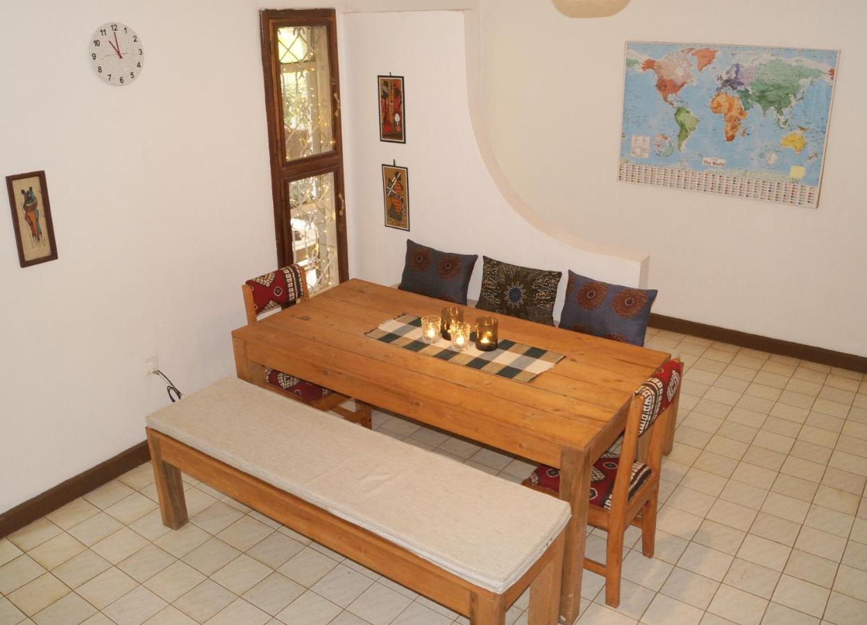 Utamaduni House B&B Arusha Exteriör bild