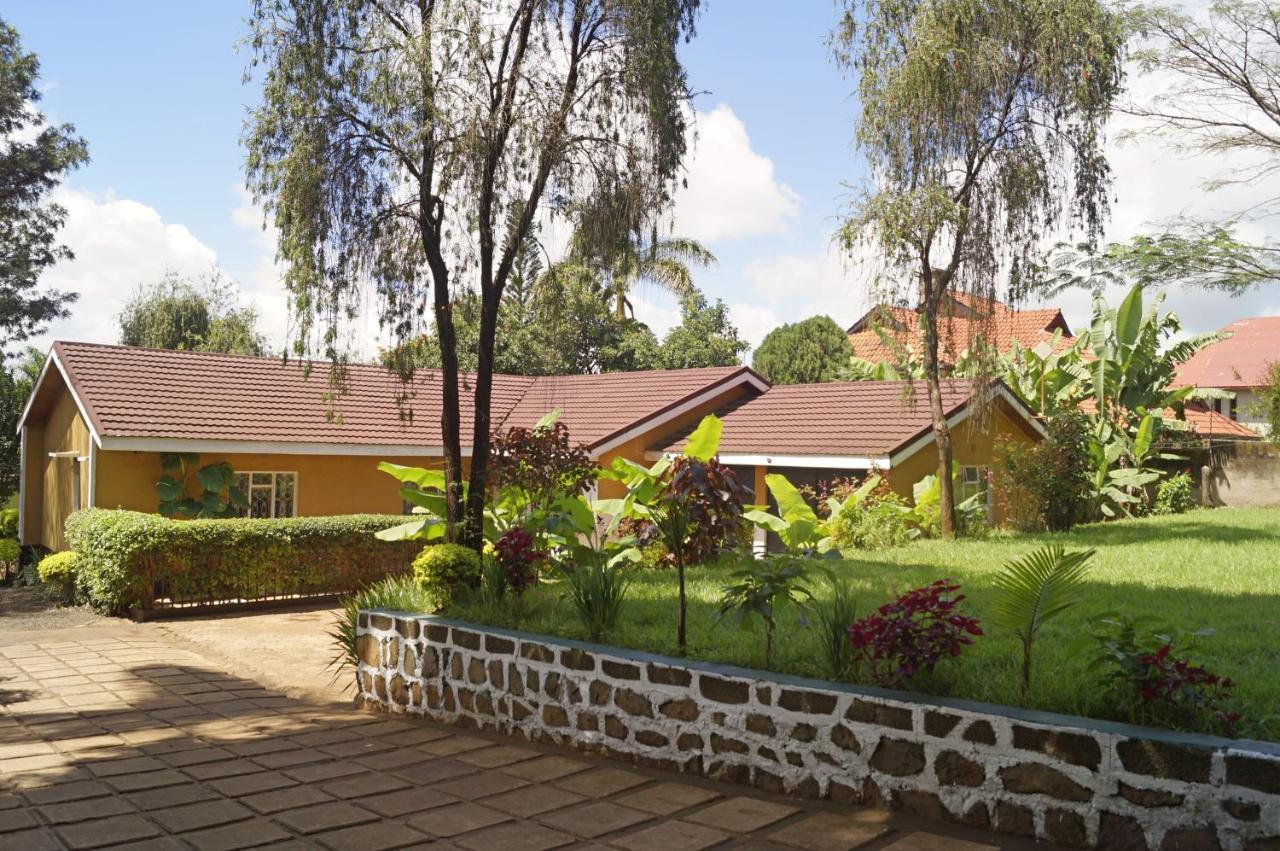 Utamaduni House B&B Arusha Exteriör bild